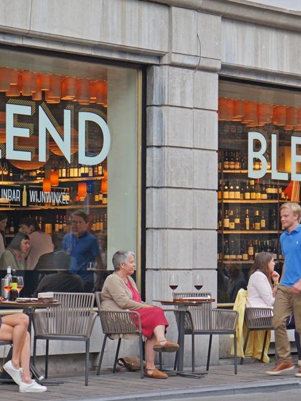 Blend wine bar